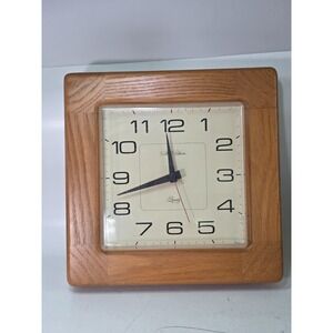 Vintage New Haven Quartz Wall Clock Square Wood Oak Frame Retro 70s 80s Rare